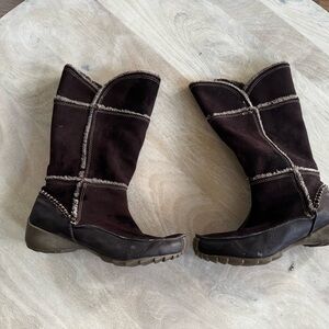 Sporto suede mid-calf snow boots with faux fur trim in dark brown size 7.5